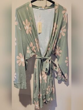 Women's Waffle Knit Robe Size 5X floral green knee length